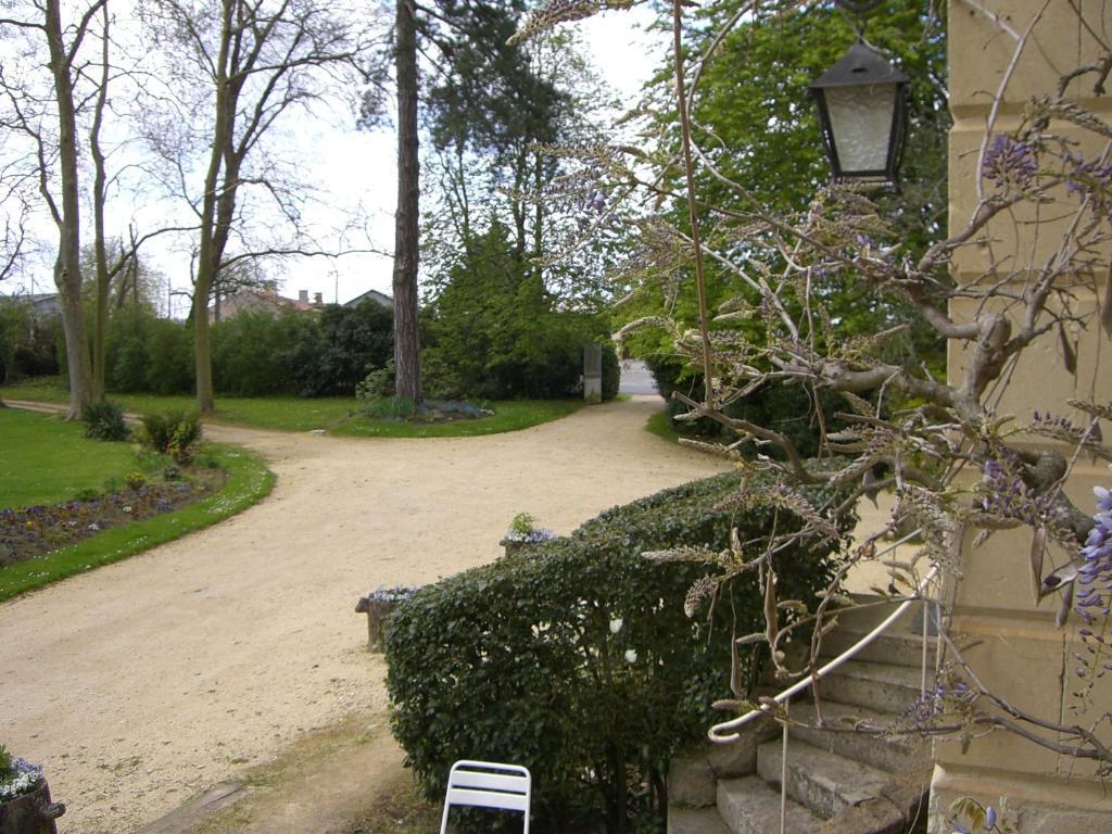 Bed and Breakfast Chateau Du Beugnon Tigné Exteriér fotografie